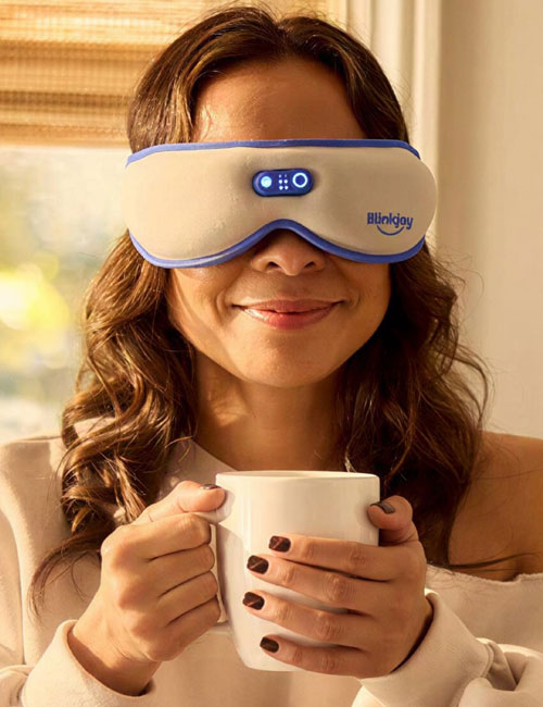 Blinkjoy range of heated eye masks, brush and lid care accessories